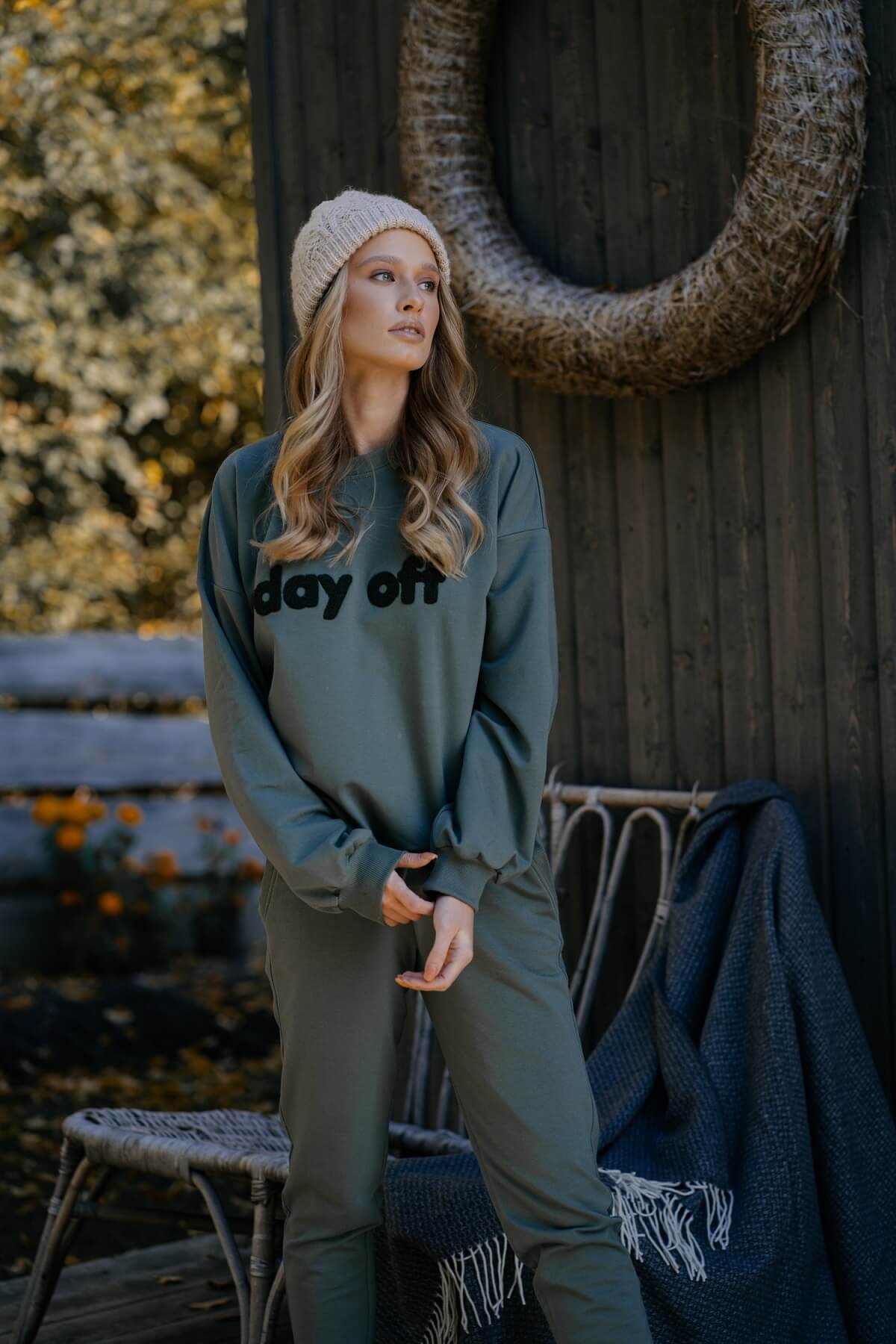 Bluza day off zielona khaki