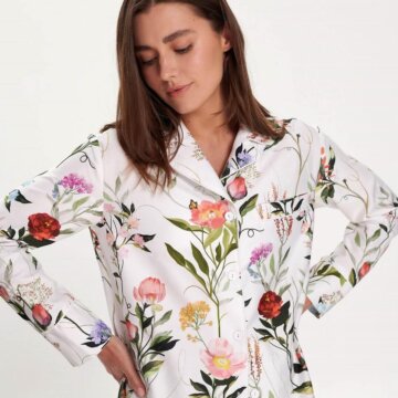 Grandma's garden pyjama shirt white pocket